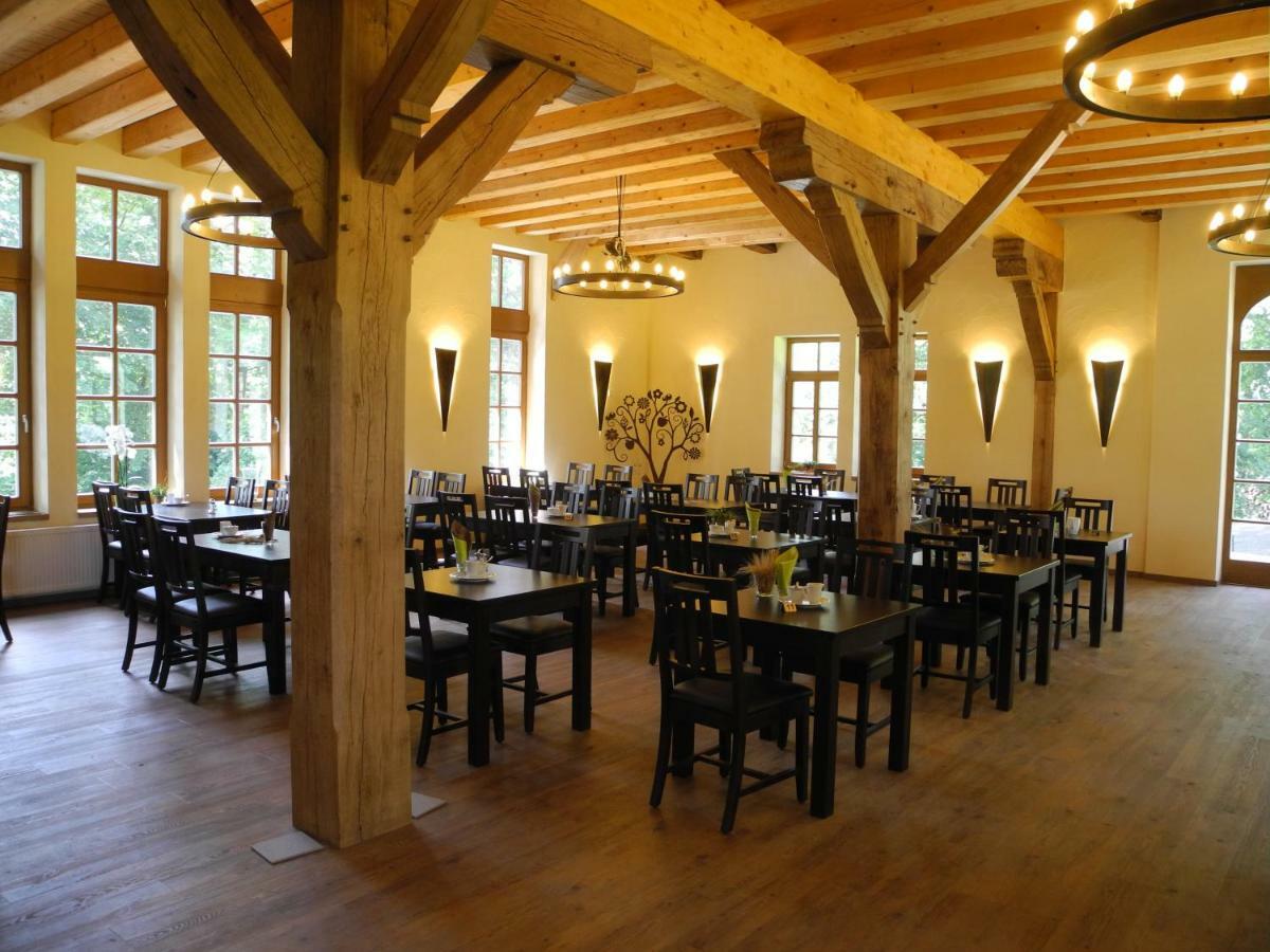Gaestehof Cafe Im Schafstall Barsinghausen Buitenkant foto